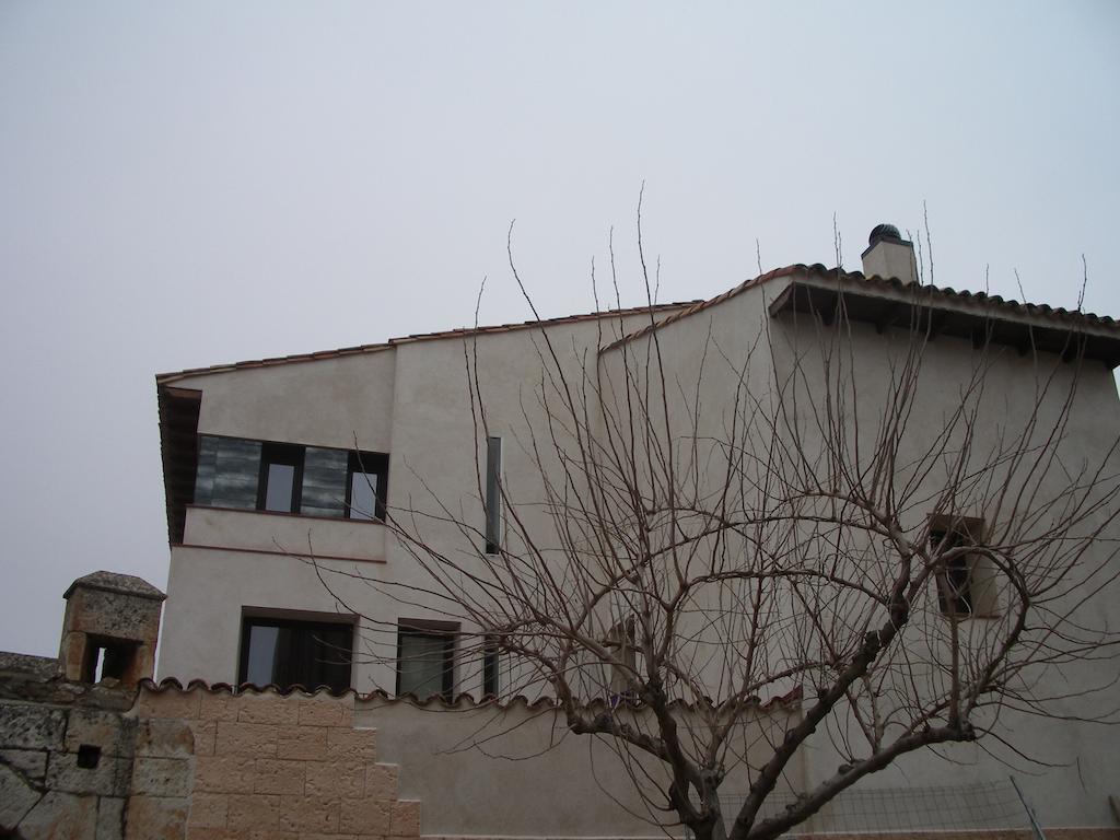 Hostel El Castillo Aninon Exterior photo